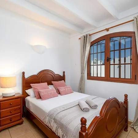 Casa Annabelle - By Now *
