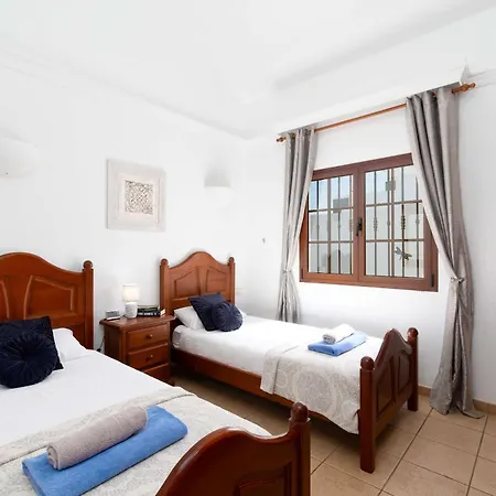 Villa Casa Annabelle - By Now