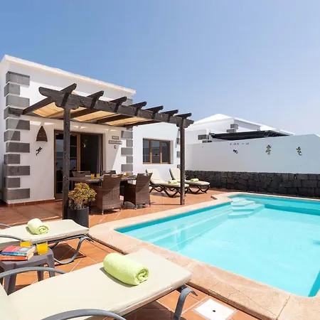 Casa Annabelle - By Now *