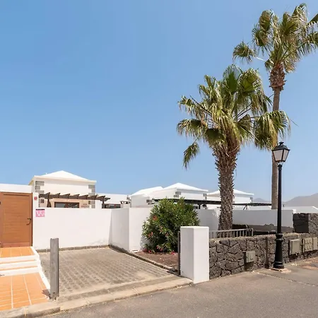 Casa Annabelle - By Now * Playa Blanca (Lanzarote)