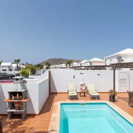 Casa Annabelle - By Now *